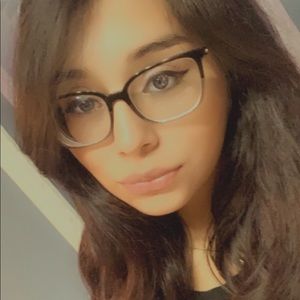 Meet your Posher, Paulina